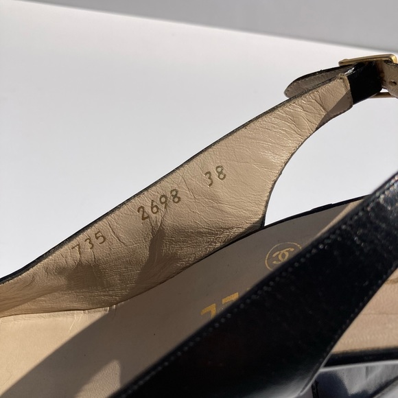 CHANEL Patent Cap Toe Slingback Pump - Picture 7 of 11